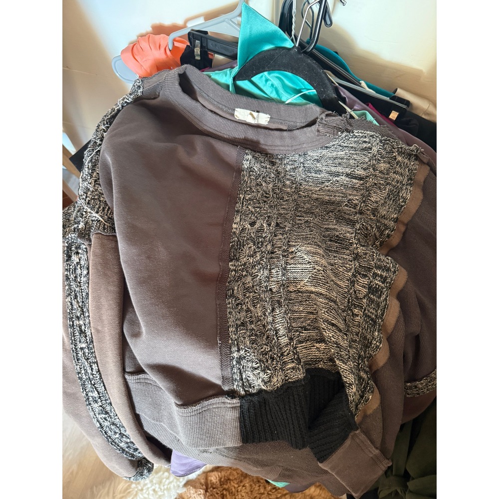 053. easel patchwork oversized pullover med grunge grays